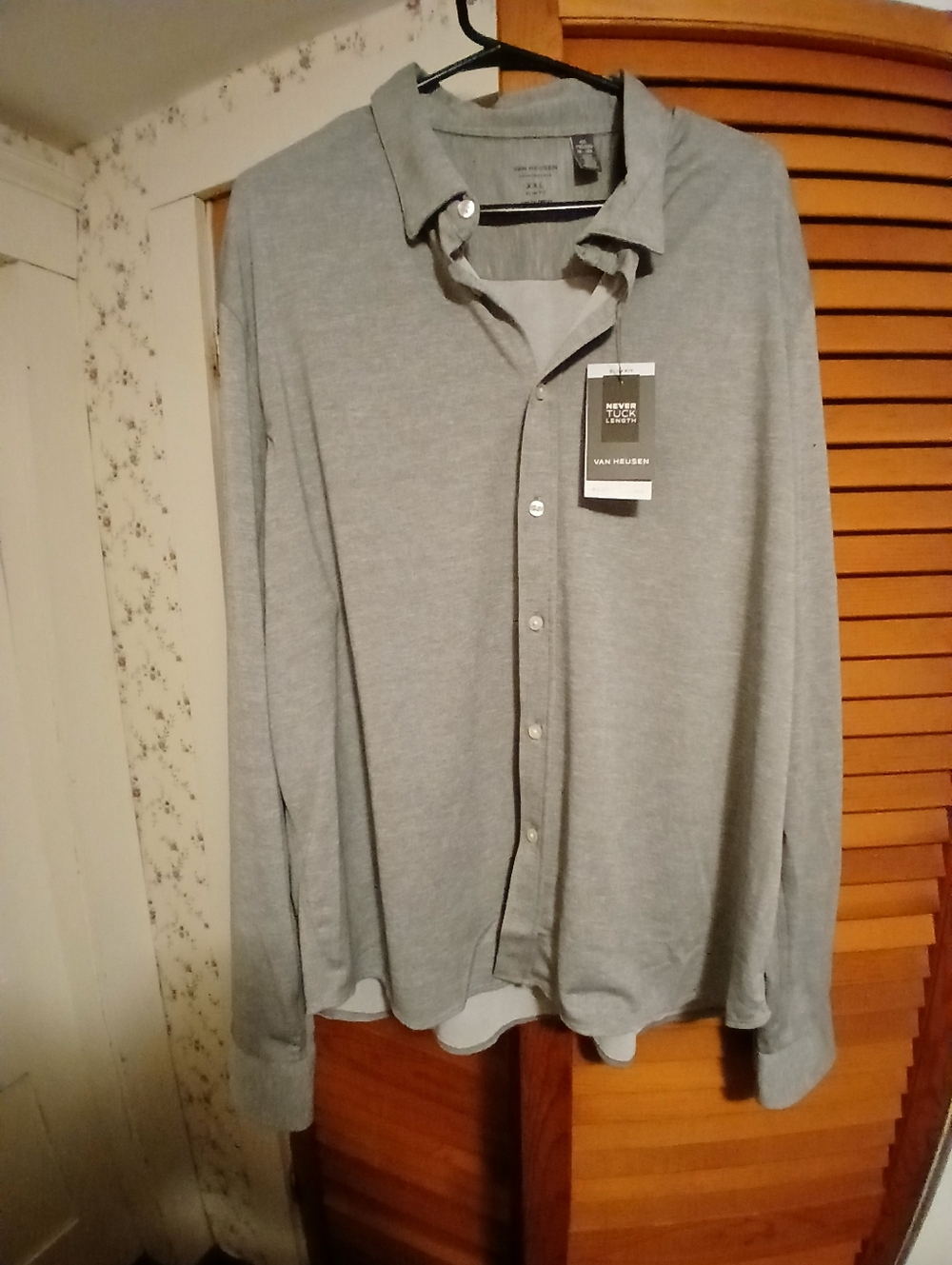 Van Heusen Gray Long Sleeve Button-Up Xxl Slim Shirt